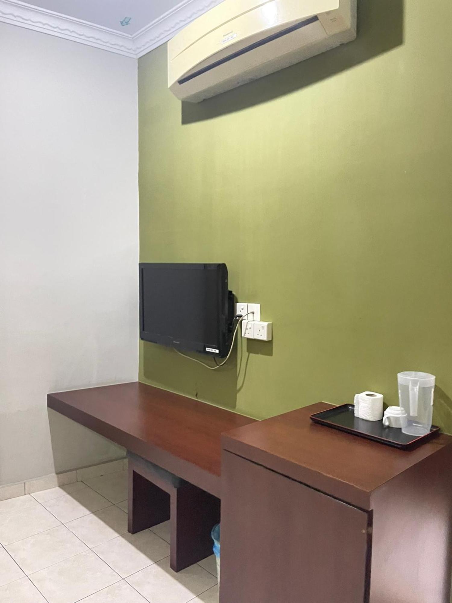 Bayu View Hotel Klang Exterior photo